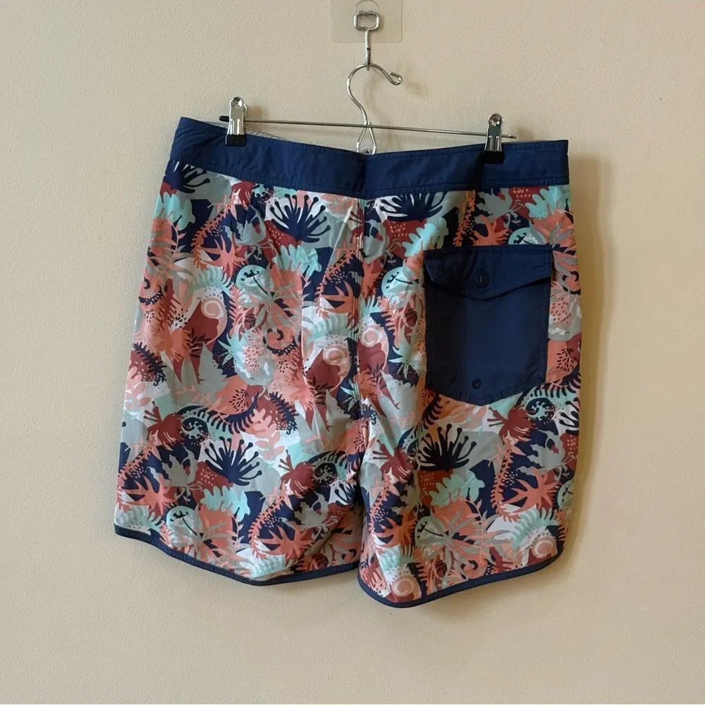 Patagonia Scallop Hem Stretch Wavefarer Board Shorts